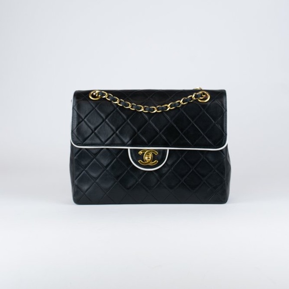 CHANEL Handbags - SOLD Chanel Vintage Single Flap Bag